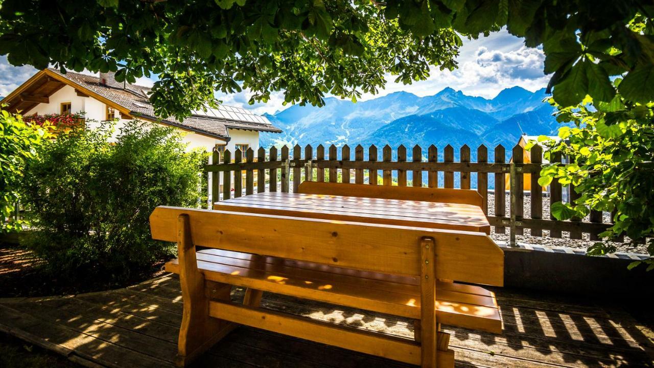 Alpenheimat Laurschhof Hotel Fiss Buitenkant foto